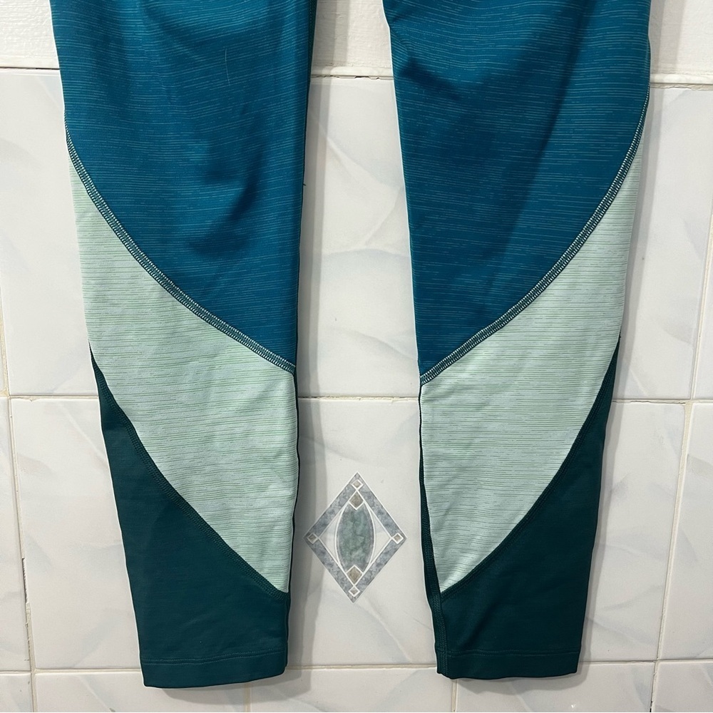 Outdoor Voices Zoom 7/8 Techsweat Colorblock Leggings M Athleisure Pilates Yoga - Picture 10 of 12